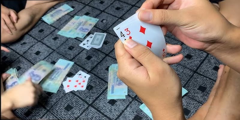 Đánh bài 3 người - Xì tố (Xì phé, Poker)